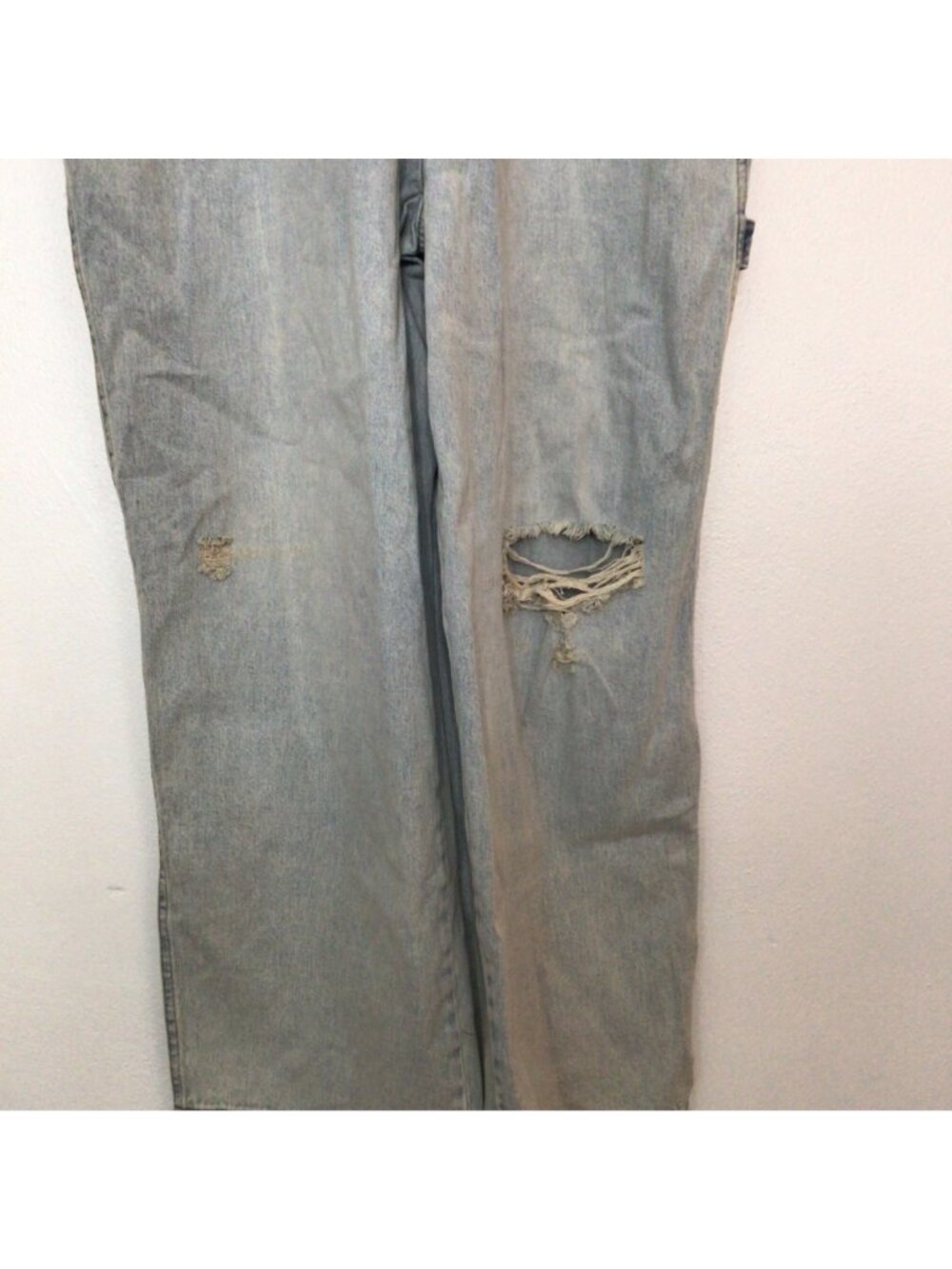 Wild Fable Light Wash Denim Overalls XXL Adjustable Straps Distressed Carpenter - Picture 10 of 11